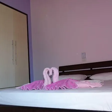 Viktors شقة فندقية *